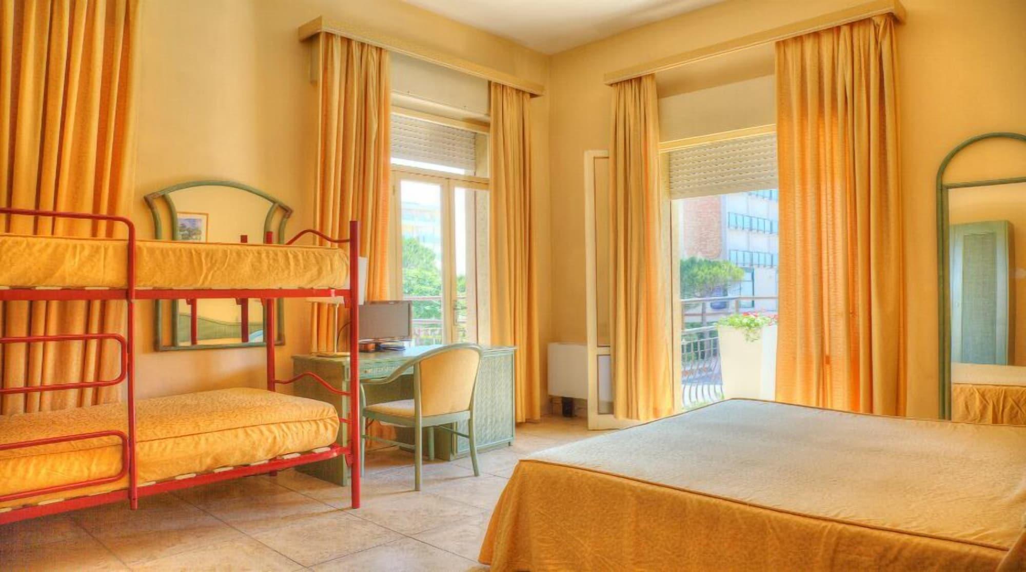 Amalfi Hotel