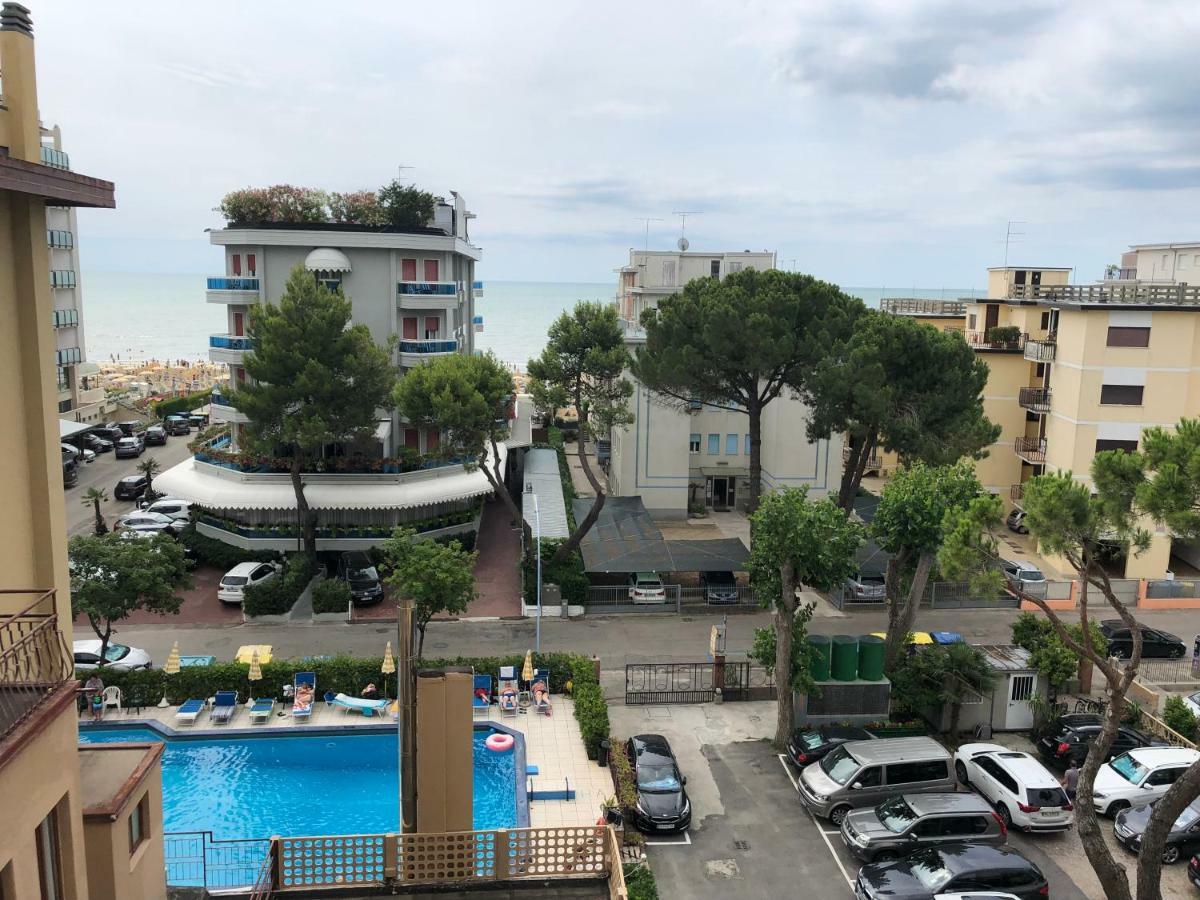 Hotel Amalfi 3*